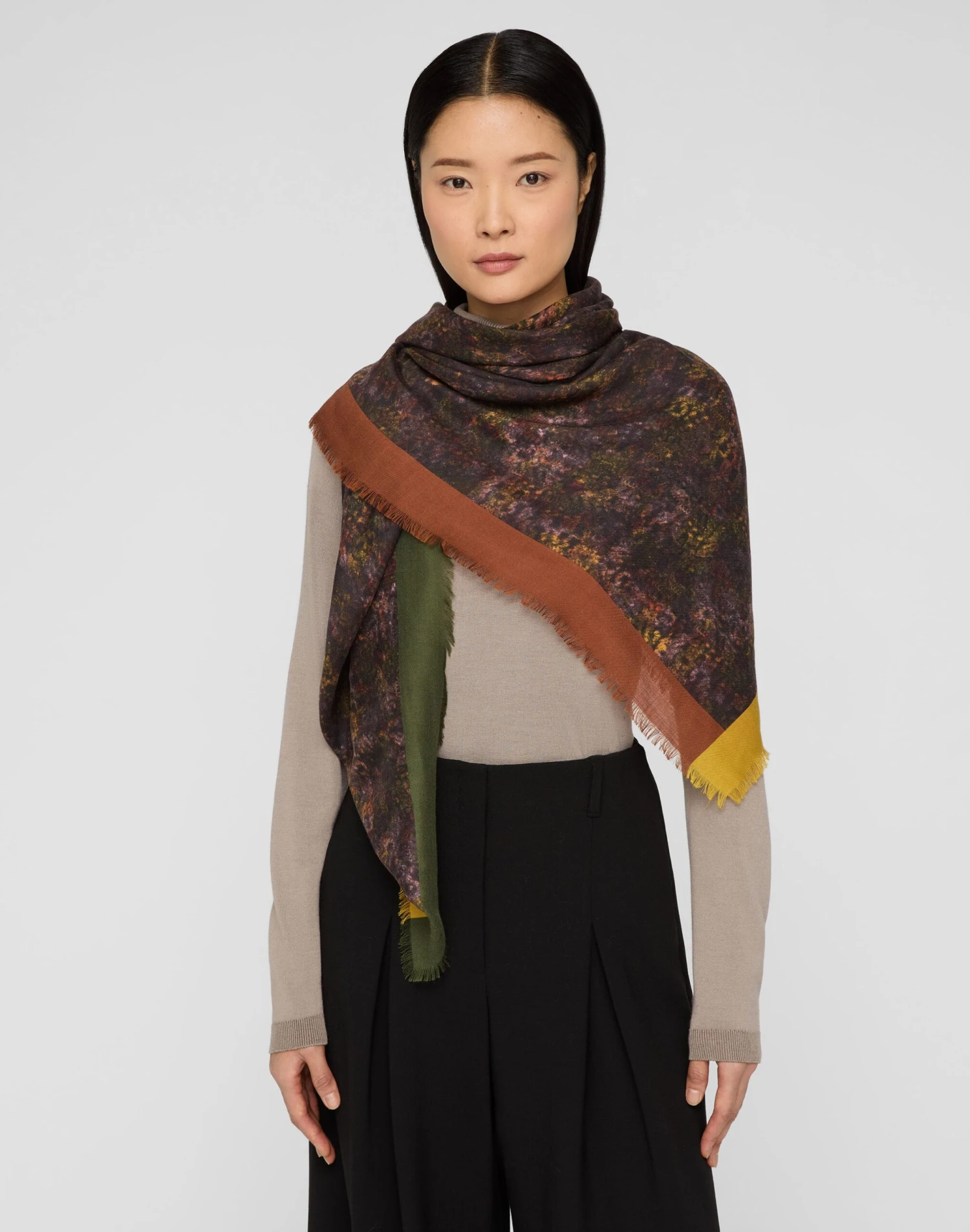 Impression Print Cashmere-Silk Scarf 4 Impression Print Cashmere-Silk Scarf - Image 2