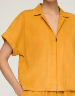 Paperfine Suede Short Sleeve Zip Front Blouse -Urban Chic Wear Store mbfd8r l926 golden glaze detail