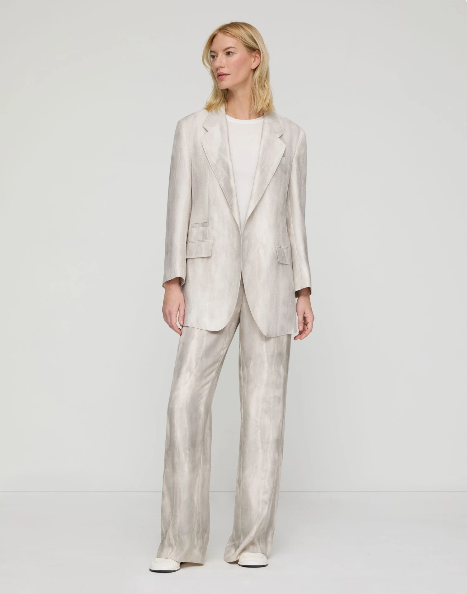 Washed Glaze Print Ramie-Silk Neapolitan Jacket 6 Washed Glaze Print Ramie-Silk Neapolitan Jacket - Image 4