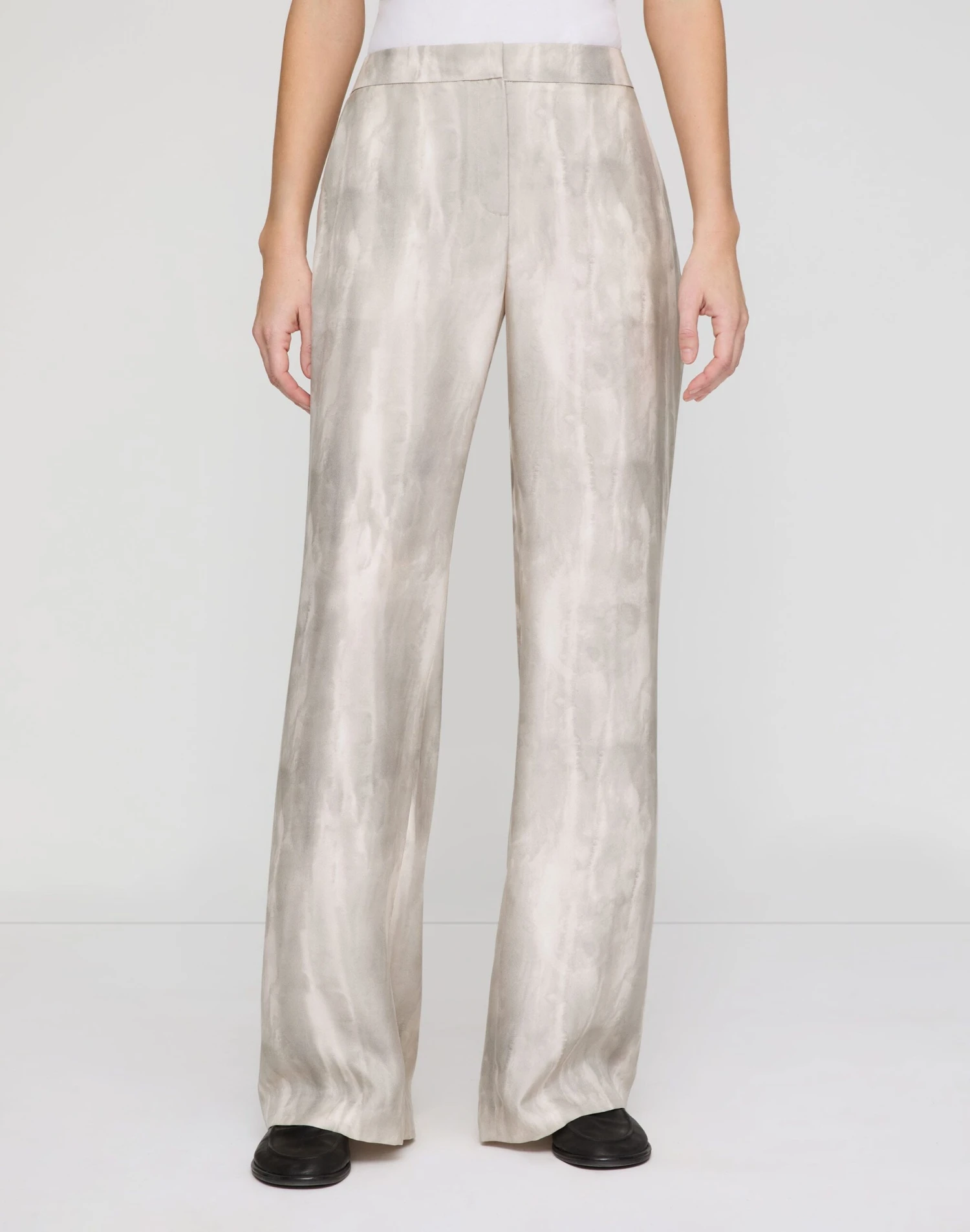 Washed Glaze Print Silk Twill Sullivan Pant 4 Washed Glaze Print Silk Twill Sullivan Pant - Image 2