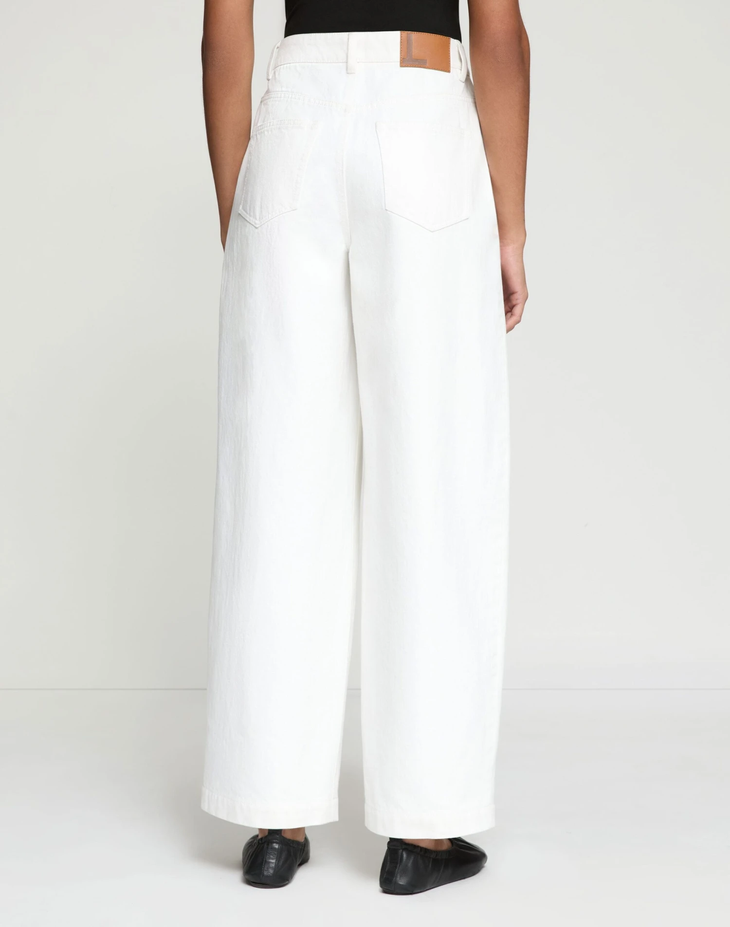 L148 Denim Wyatt Barrel Leg Jean 7 L148 Denim Wyatt Barrel Leg Jean - Image 5