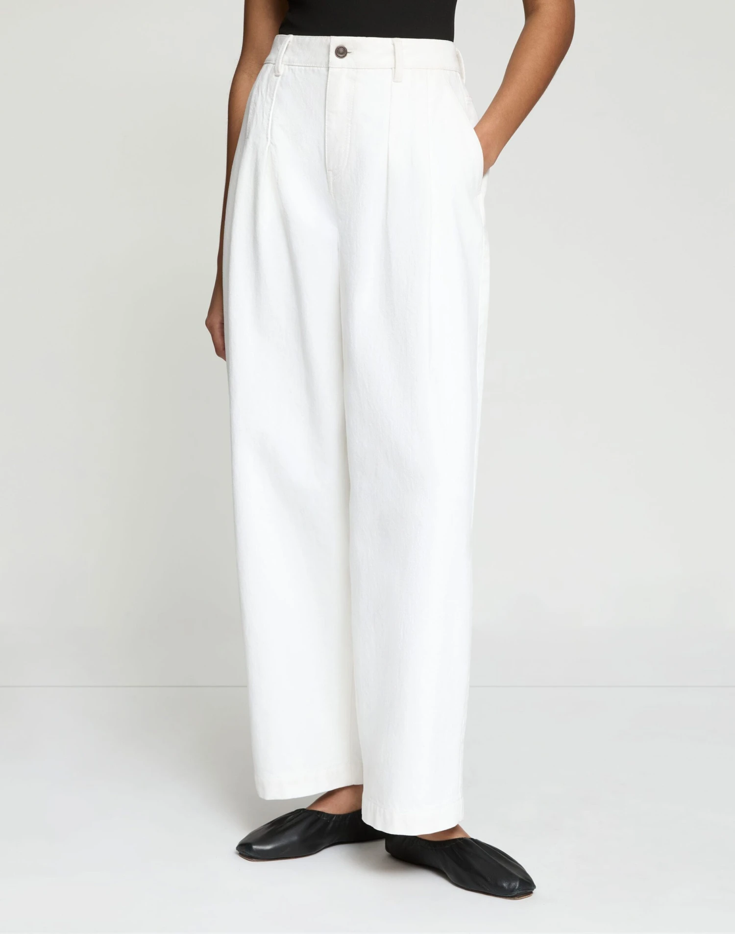 L148 Denim Wyatt Barrel Leg Jean 4 L148 Denim Wyatt Barrel Leg Jean - Image 2