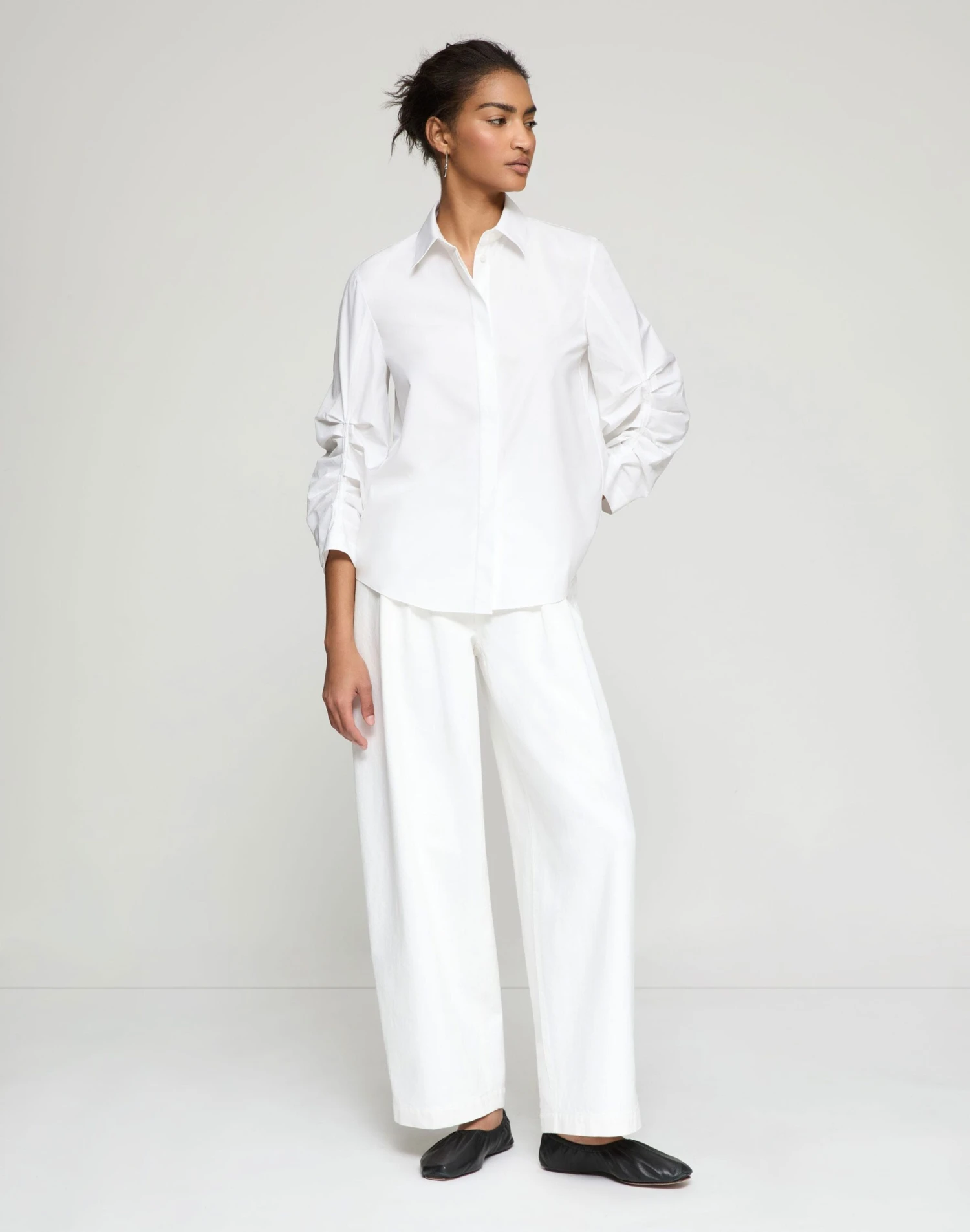 L148 Denim Wyatt Barrel Leg Jean 6 L148 Denim Wyatt Barrel Leg Jean - Image 4