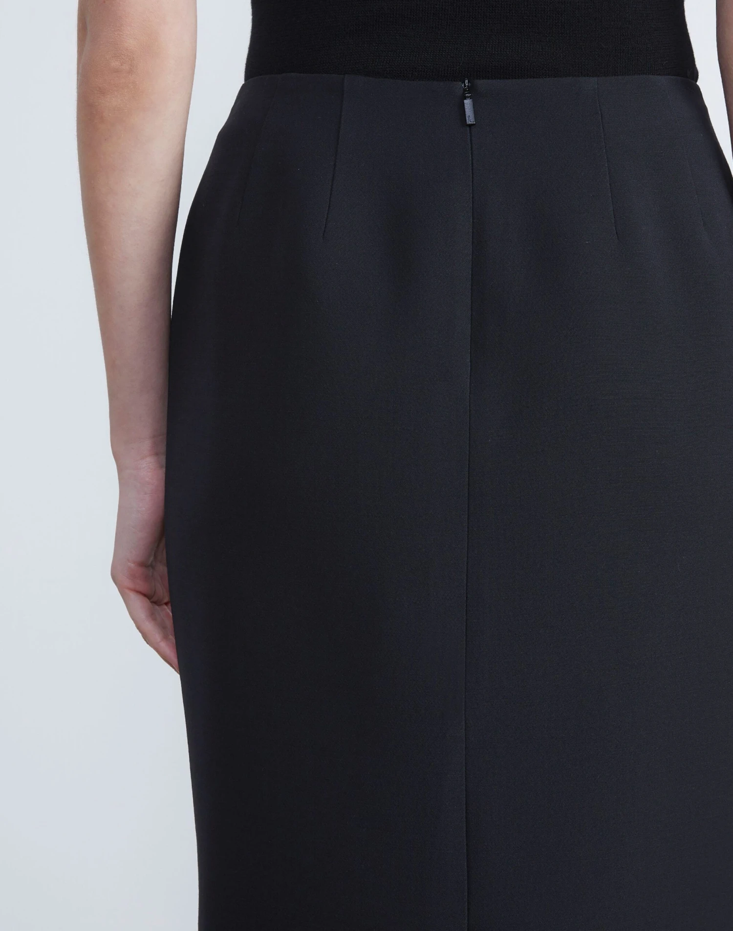 Wool-Silk Crepe Pencil Skirt 5 Wool-Silk Crepe Pencil Skirt - Image 3