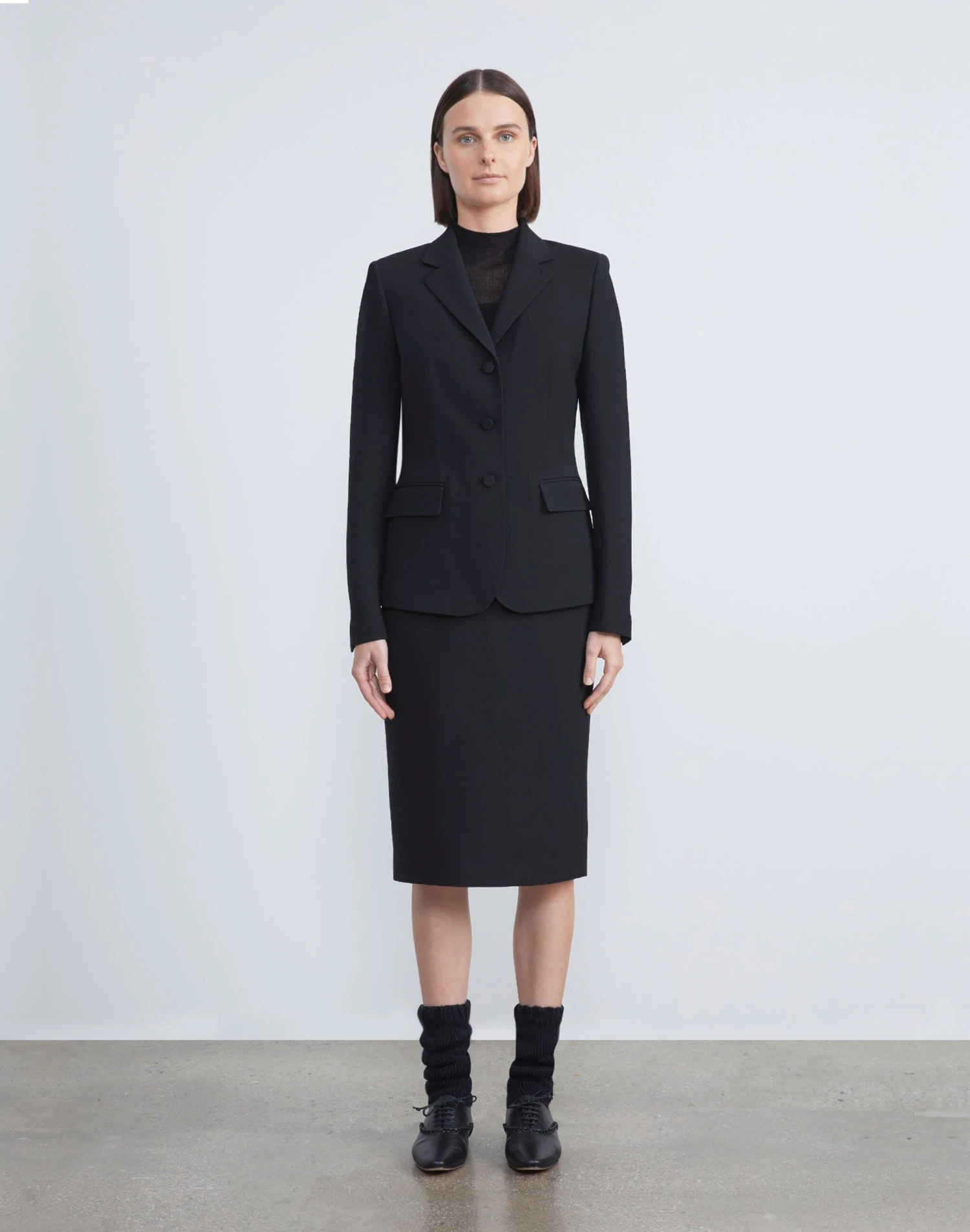 Wool-Silk Crepe Pencil Skirt 7 Wool-Silk Crepe Pencil Skirt - Image 5