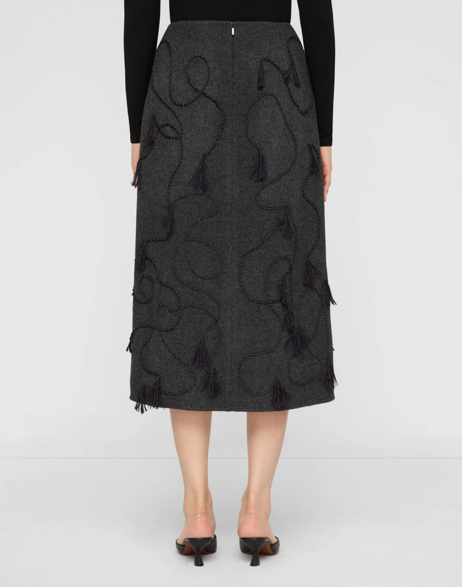 Hand Embroidered Tassel Wool-Cashmere Double Face Skirt 7 Hand Embroidered Tassel Wool-Cashmere Double Face Skirt - Image 5