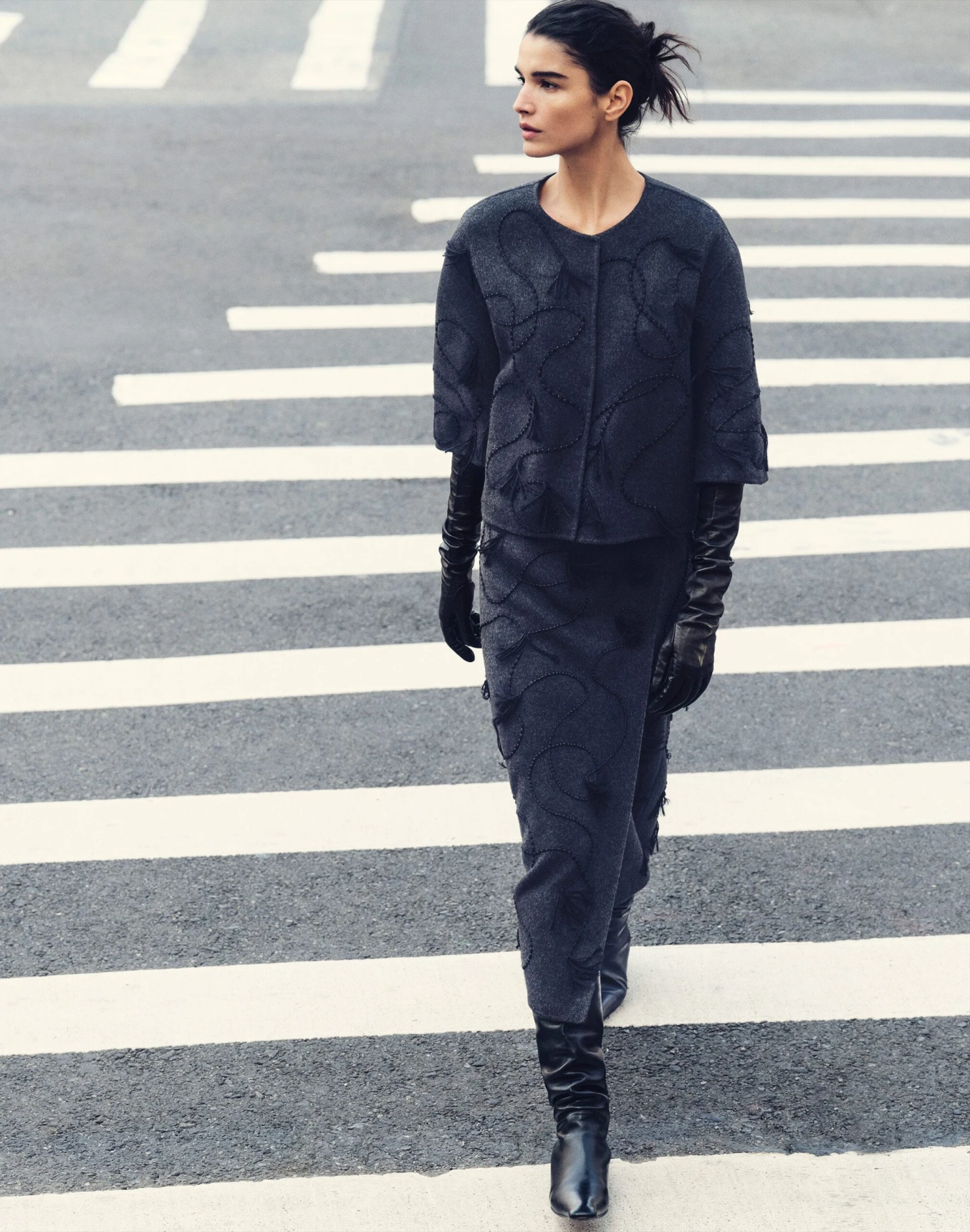 Hand Embroidered Tassel Wool-Cashmere Double Face Skirt 8 Hand Embroidered Tassel Wool-Cashmere Double Face Skirt - Image 6